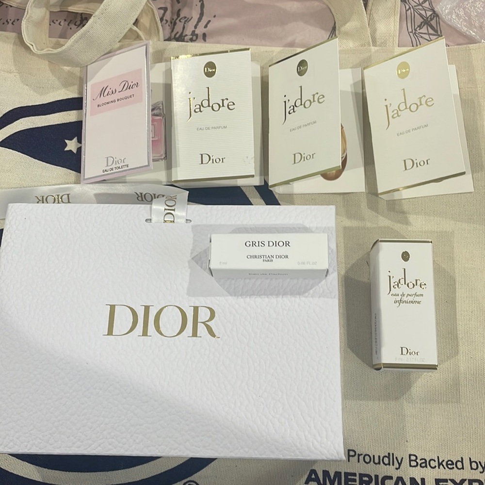 Dior samplers